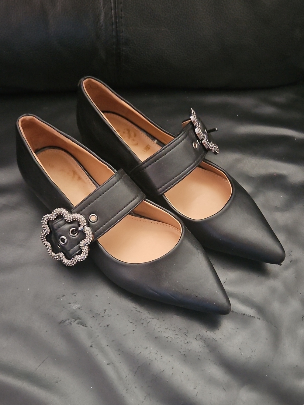 Sam & Libby Women's Black Pointed Mary Jane Buckle  Flats Sz 6/6.5 US